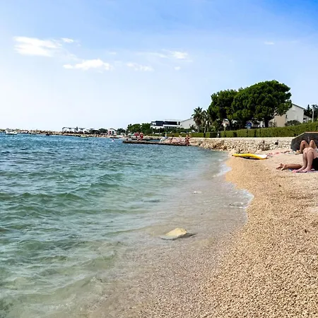 Apartment Sunny With Terrace, 2 Bedrooms, Near *